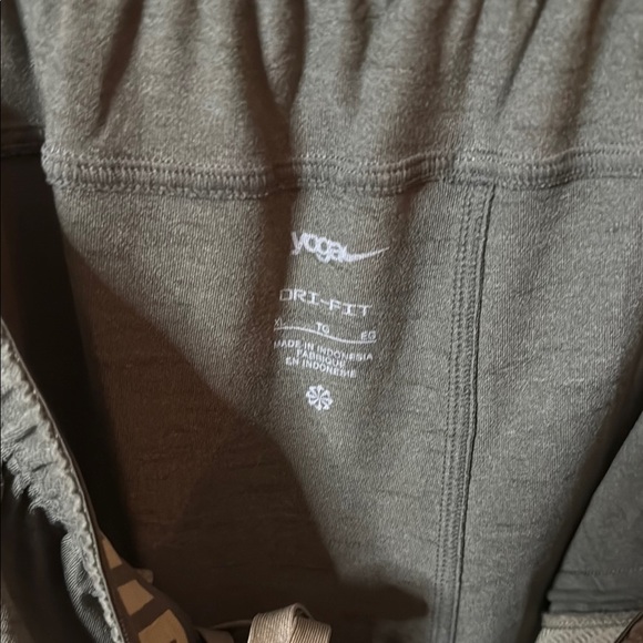 Men's Olive Green Jogger Pants - Picture 2 of 4